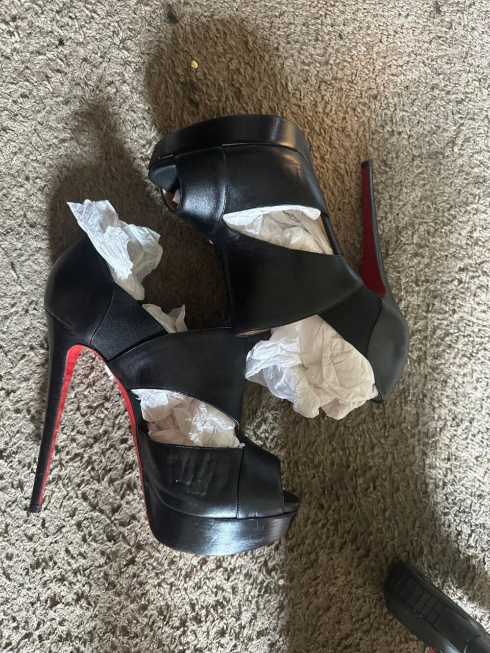 💎✨C&L💎✨Red soled high heels